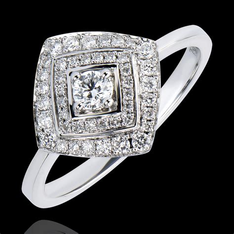 bague fiancaille chanel|bague de fiancailles en diamant.